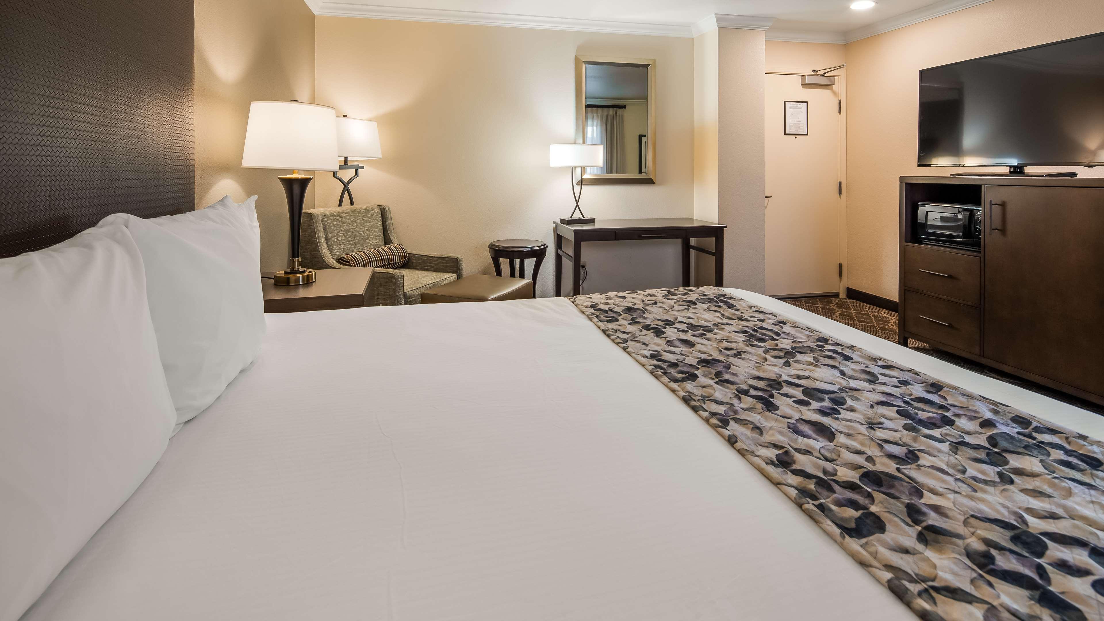 Best Western Danville Sycamore Inn Экстерьер фото