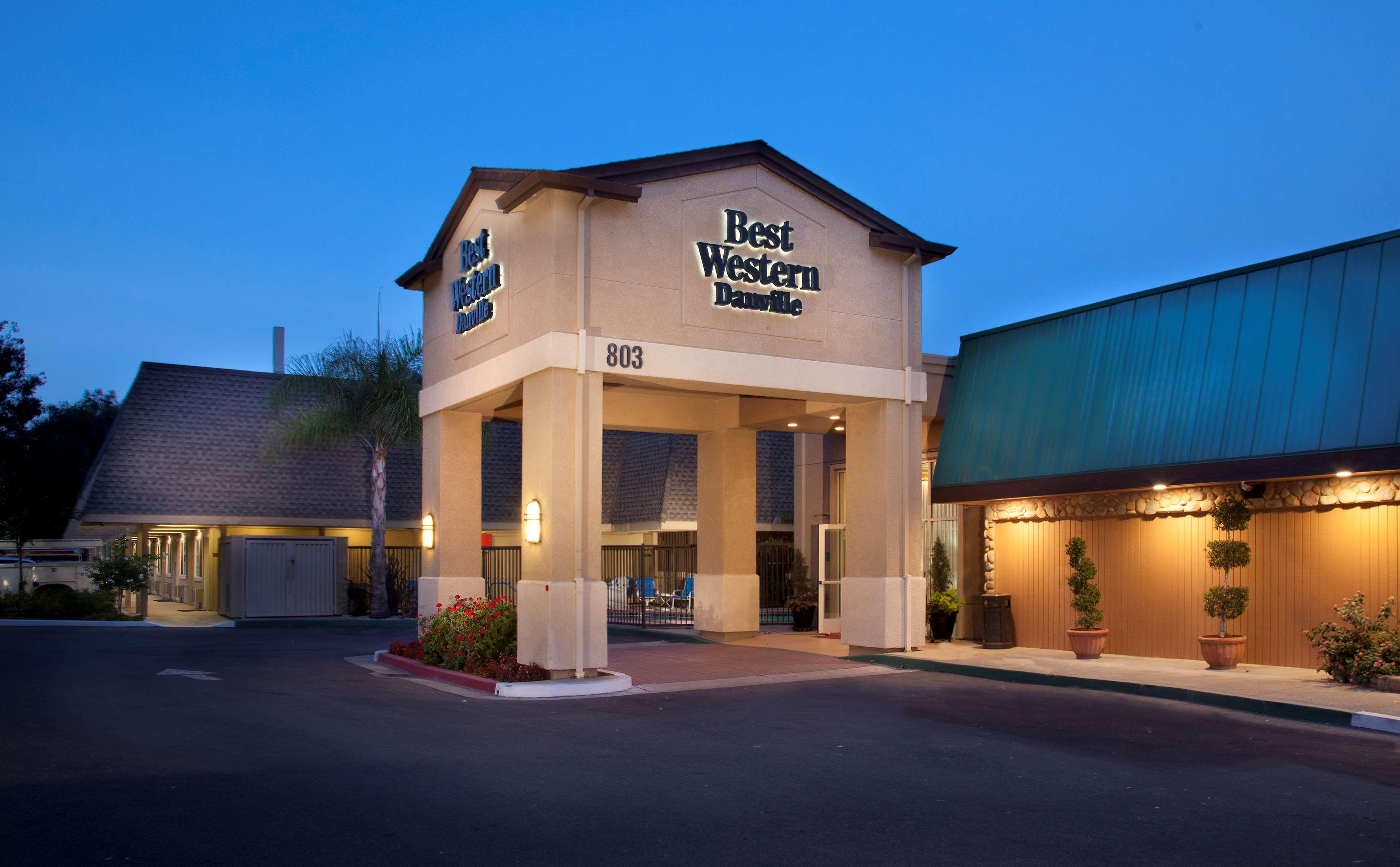 Best Western Danville Sycamore Inn Экстерьер фото